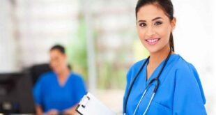 ممرضة منزلية بالشهر بالرياض