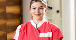 عاملات بالشهر في مكة